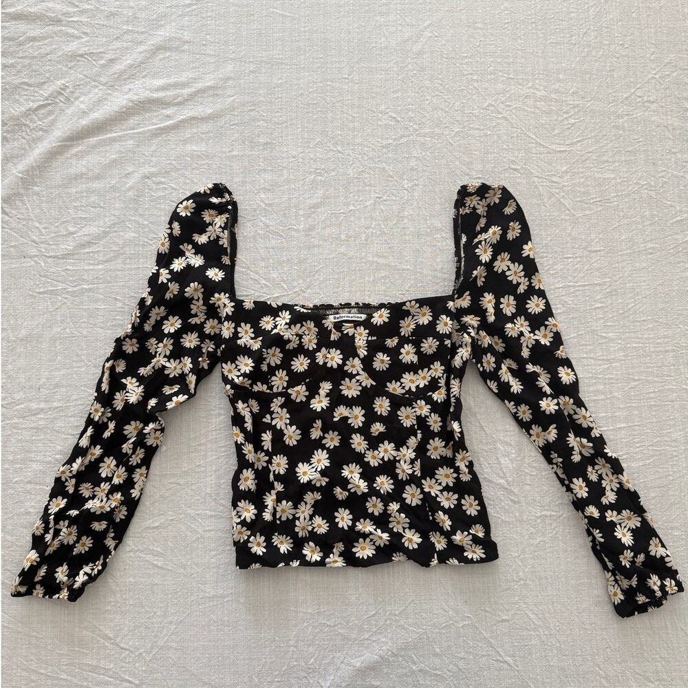 Reformation | Reign black daisy chain long sleeve shirt top | size 6